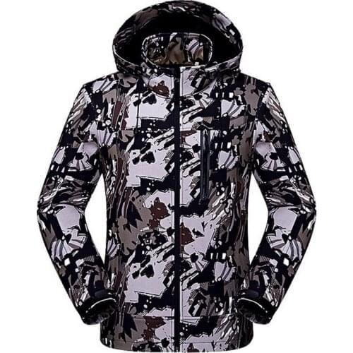 Winter Softshell Jacket Men Hiking Camouflage Hooded Jacket Waterproof Windproof Outdoor Downhill Hiking Camping Fleece Coats
