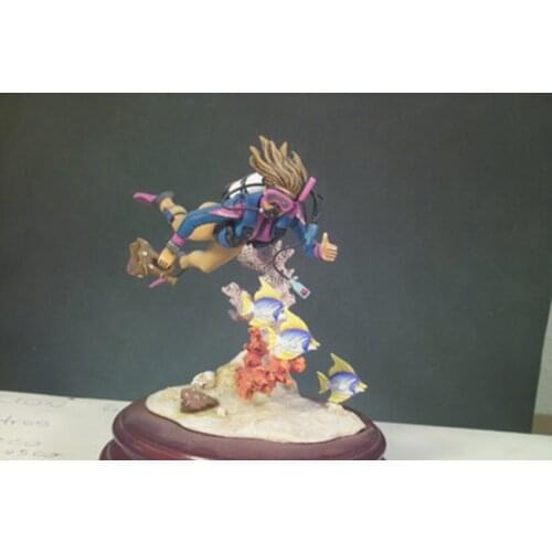 1/22 80MM Scuba WOMAN Diver soldier (WITH BASE ) toy Resin Model Miniature resin figure Unassembly Unpainted