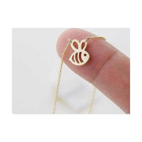 Animal insect bee necklace