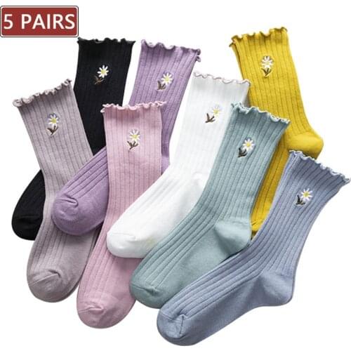 5 Pairs Womens Happy Ruffle Frilly Socks Black White Cute Flower Embroidery Trendy Socks Autumn Winter Solid color Cotton Socks