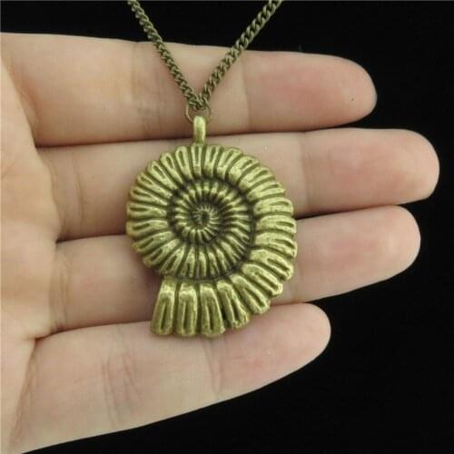 Q961 3-3 Free Shipping Alloy Bronze Women Girl Jewelry Shell Snail Conch Pendant Short Chunky Collar Necklace 18"