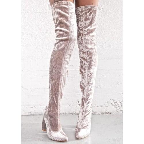 Akamatsu Womens Clothing