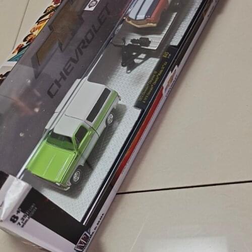 M2 Machine 1/64 Chevrolet trailer truck Diecast Collection of Die-casting Simulation Alloy Model Children Toys