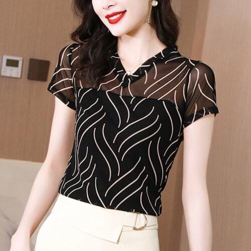 V-neck Floral Printed Short Sleeve Womens T-shirt 2021 Summer Short Sleeve Casual Tees Lace Mesh Slim Female Basic Tshirts 170