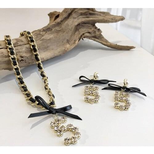 Fashion Handmade Weaving Leather Rope Choker for Women Crystal 5 Letter Pendants Necklaces Original Brand jewelry Z155