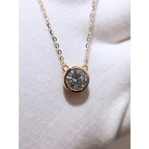 VVS D color 18K gold Au750 round 1 carat Moissan diamond simple classic ladies necklace