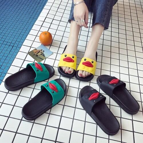 Summer Yellow Duck Childrens Ladies Slippers Boys Girls PVC Soft Bottom Non-Slip Beach Sandals Home Bathroom Flip Flops Adult