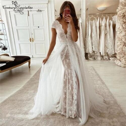 Boho Wedding Dresses Mermaid Bride Dress for Women Deep V-Neck Zipper Bak Plus Size Sexy Lace Beach Bridal Gowns with Sleeves