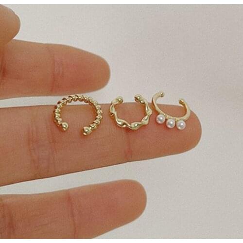 Elegant Simple Circle Pearl Ear Cuff Fake Piercing Clip on Earrings for Women Egirl Fashion Pearls Earcuff Earrings Jewelry