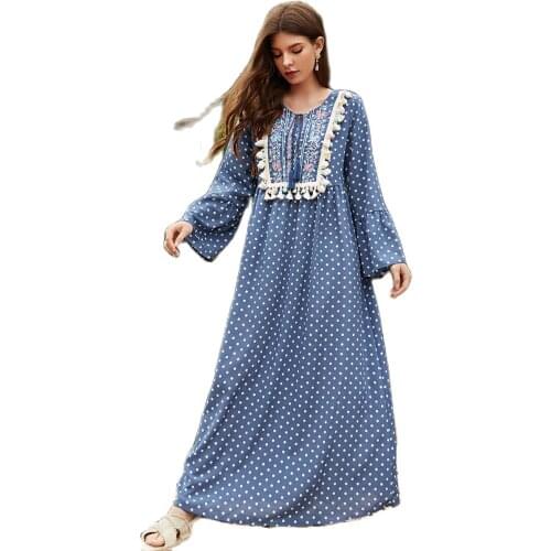 Khimar Dress Muslim Womens Round Neck Long Sleeve Fashion Blue Dot Printing Flower Embroidery Fringes Robe Gowns Mc2208