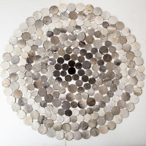 American style luxury cowhide seamed round patch work rug natural milch cow skin carpet for living room decoration fur mat