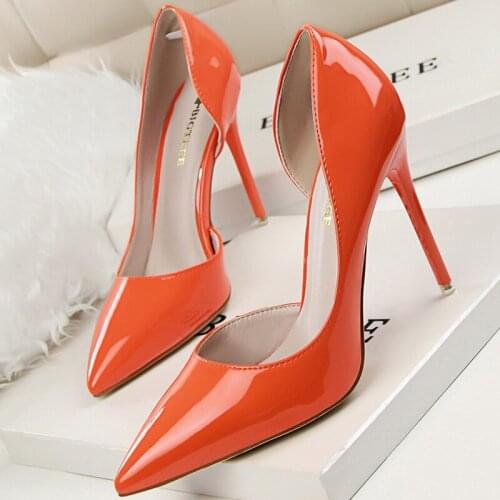 2021 New Women 10.5cm High Heels Nude Valentine Pumps Leather Escarpins Luxury Glossy Lady Yellow Scarpins Prom Party Shoes