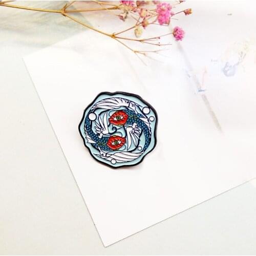 Personality Design Big-Eyed Fish Dancing Tail Pisces Into Gossip Graphic Creative Brooch Trendy Fashion Badge Unisex Ins Style