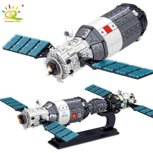 HUIQIBAO 1608Pcs Aerospace Rocket City Space Shuttle Station Building Blocks Manned Spacecraft Astronaut Figures Bricks Toys