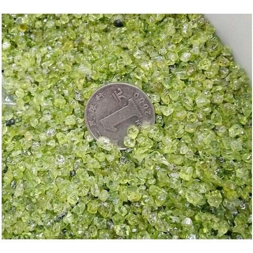 Natural peridot gravel Quartz Crystal Stone Rock Specimen Chip Healing Gem Olive broken stone fish tank crystal healing