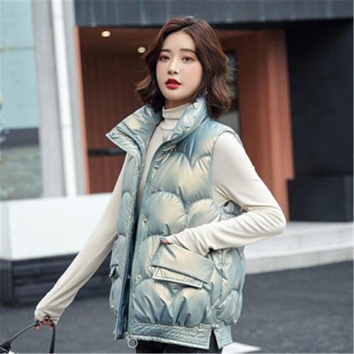 2021 New Sleeveless Streetwear Ladies Zipper Parka Coat Korean Short Stand Collar Gloosy Vest Parka Casual Winter Jacket Women