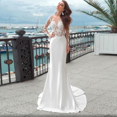 O-Neck Sexy Illusion Lace Appliques Scoop Full Sleeve Covered Button Mermaid Sheath Bridal Gowns