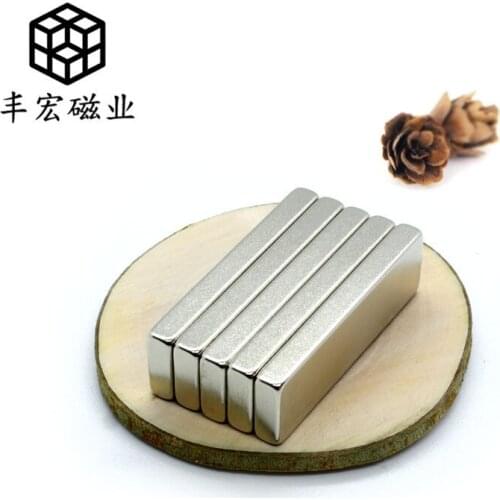 F35 * 10*4 rare earth permanent magnet King rectangular NdFeB 35*10*4 sucker badge creative magnetic steel