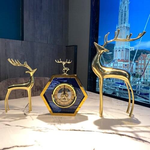 Simple and Creative Soft Decoration Desktop Clock Ornaments Light Luxury Pure Copper Deer Crafts Home Living Room Porch Jewelry