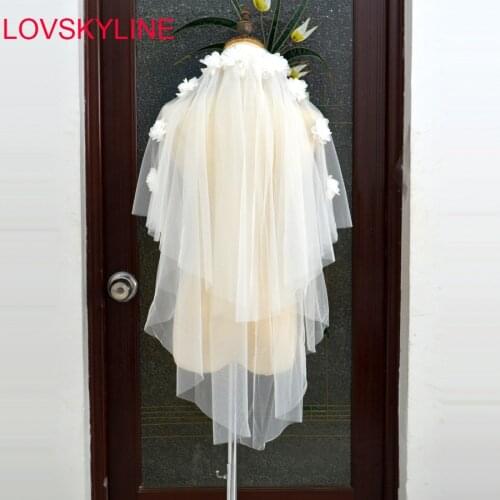 White Ivory 2 layers Bridal Veil Beautiful Flowers Appliqued Design Cathedral Short Wedding Veils Cut Edge With Comb Bride Veils