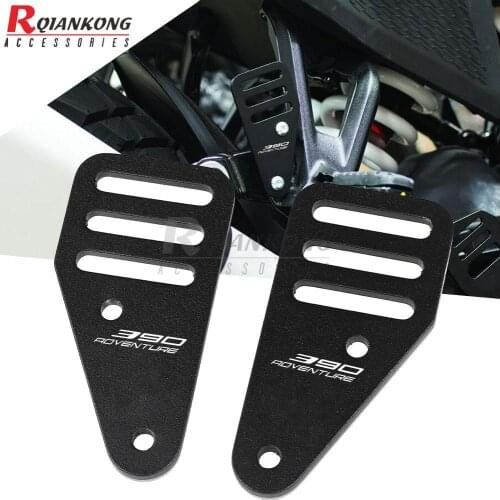 Motorcycle LUGGAGE STRAP PLATE SET Guard FOR 390 Adventure 390ADV 2019 2020 2021 Heel Protective Cover Passenger Foot Pedal Side