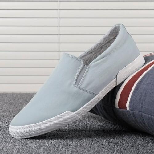 Mens Canvas Shoes Breathable Outdoor Casual Shoes Men Black Comfortable Slip-on Loafers Lazy Driving Shoes