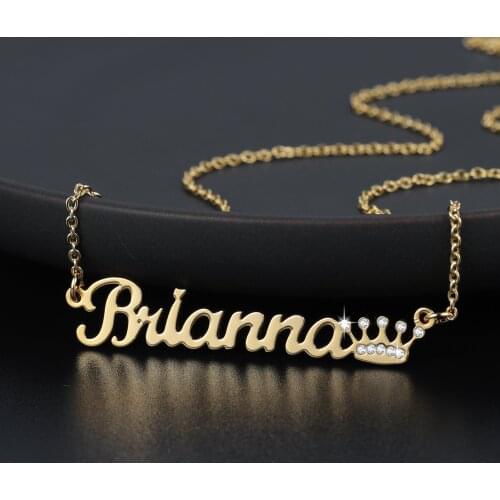 New Custom Personality Name Necklace Iced Out Crown Glittering Name Necklace Stainless Steel Pendant Jewelry for Women Men Gift