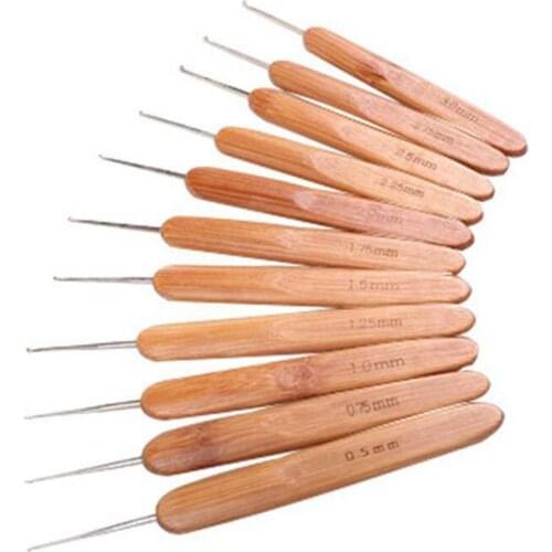 10Pcs/Pack Bamboo Handle Crochet Yarn Hooks DIY Craft Nature Color Knitting Needles for Household Multi Purpose Sewing Tools