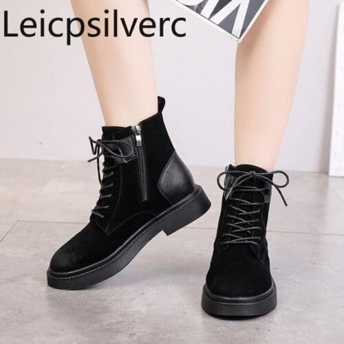 Womens Boots The New Autumn And Winter fashion Round head zipper Low-heeled Martin boots Womens shoes 35-40 Heel Height 3cm