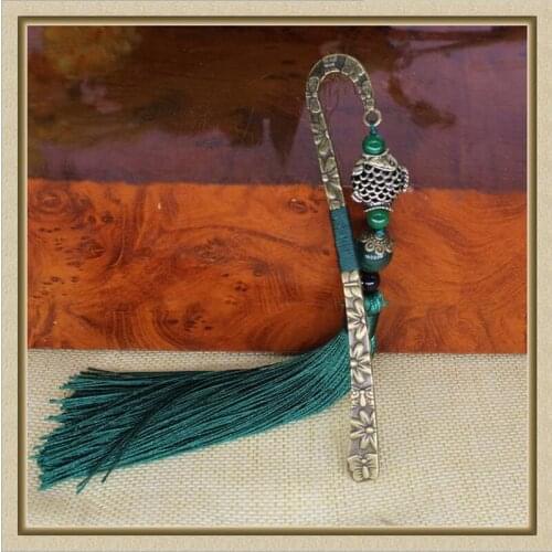 Ethnic wind Retro Metal Fish Pendant Bookmark with Carnelian Fringe Reading Gift Prize Presents Hairpin for Office and School