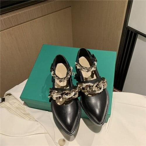 2021 Designer Gold Chain Mary Janes Pumps Shoes Women Winter Runway Pointed Toe Heels Shoes Lady Party Office Pumps Shoes