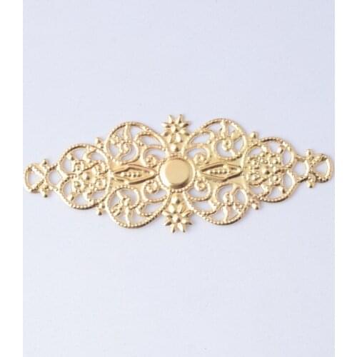 25 Gold Plated Filigree Flower Wraps Findings Connectors Gift Decoration DIY Flatback Scrapbooking 6.1x2.4cm F0406F