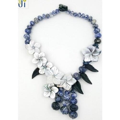 NEW Glassic Natural Sodalite Shell Flowers leaf Party necklace 20inch