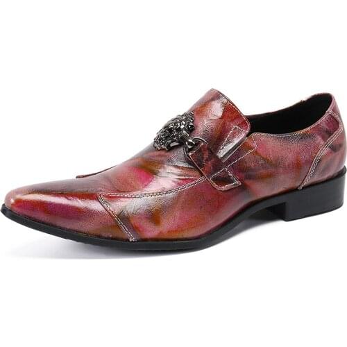 New Summer Casual Mens Classic Fashion Shoes High-heeled Personality Pointed Toe Cowhide Leather Color Metal Buckle Mens Shoes