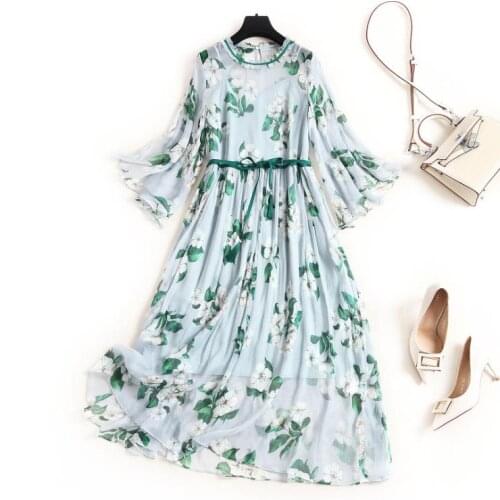 American New European and womens dresses for spring 2021 Seven - cent sleeve horn sleeve Floral print Fashionable silk dress