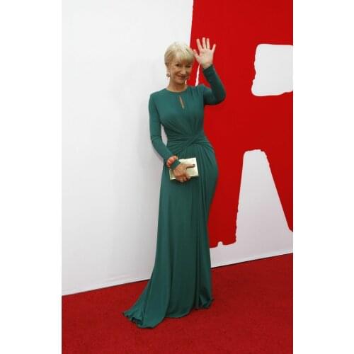 Vintage Long O-Neck Stretchy Green Celebrity Dresses Pleated Robe De Soiree Floor Length Mermaid Formal Gowns for Women