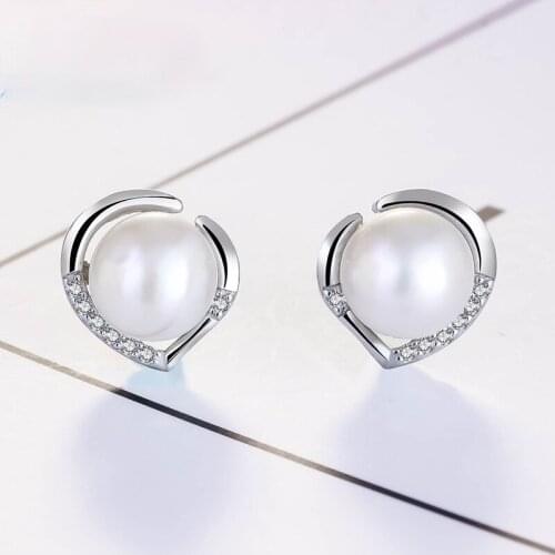 Exquisite Fashion Heart-shaped Crystal Stud Earring Charm Women AAA Cubic Zirconia Pearl Earrings Luxury Women Wedding Jewelry