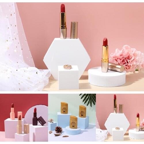 Ins Wind Net Red White Geometric Stereo Shooting Props Posing Ornaments PhotographyTable C Cube Photography Prop decoration