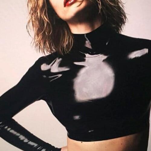 Zoom Zhou Women's Tops & T-Shirts