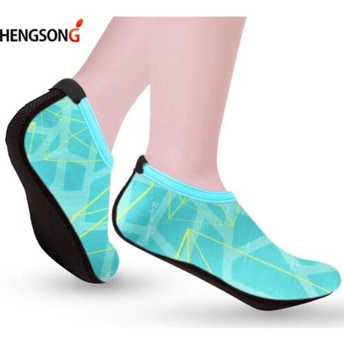 HENGSONG Summer Swimming Water Shoes Women Beach Shoes Adult Unisex Flat Soft Lover Breathable Outdoor Sandalias Mujer
