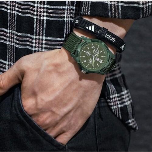 Vansvar Mens Quartz Watch
