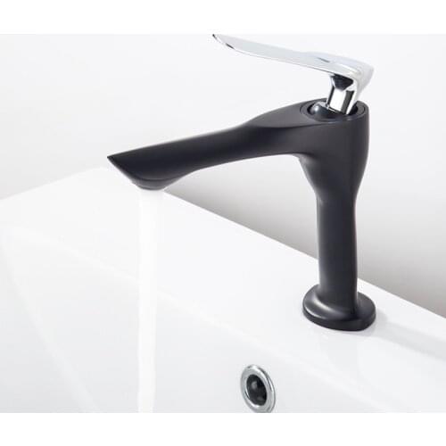 Basin Faucets Elegant Bathroom Faucet Hot and Cold Water Basin Mixer Tap Chrome Finish Brass Toilet Sink Water Crane With 2 hose