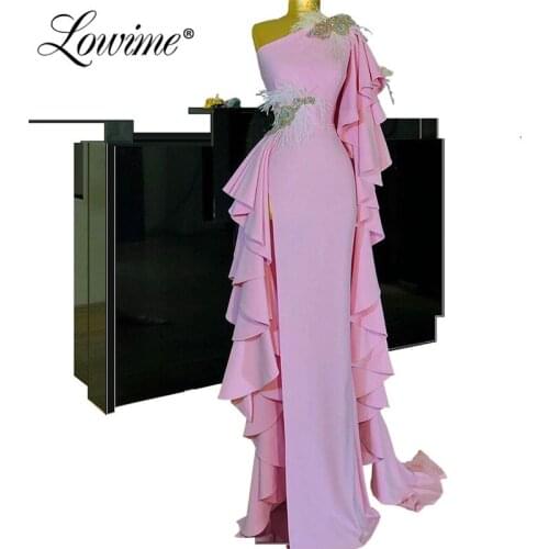 Saudi Arabia Pink Pageant Prom Dresses Feather One Shoulder Robe De Soiree 2020 African High Split Side Evening Dress Party Gown
