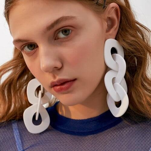 2020 high quality acrylic long chain buckle long earrings, resin acetate fiber geometric large earrings womens jewelry gift