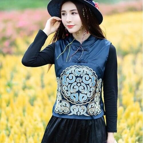 Traditional Chinese Shirt Women Clothes 2020 Autumn Tang Suit Embroidery Sleeveless Vintage Shirt Oriental Style Clothing 10036