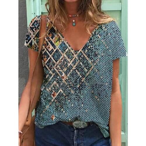 Plus Size Women T-shirt Tie dye geometric print V-neck short sleeve Tshirt Streetwear Casual Fashion European Female Tees Tops