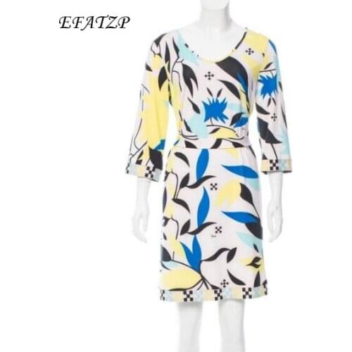 New Fashion 2018 Designer Brand Dress Womens V-Neck Geometry Printed 3/4 Sleeves Stretch Jersey Silk XL XXL belt Day Dress