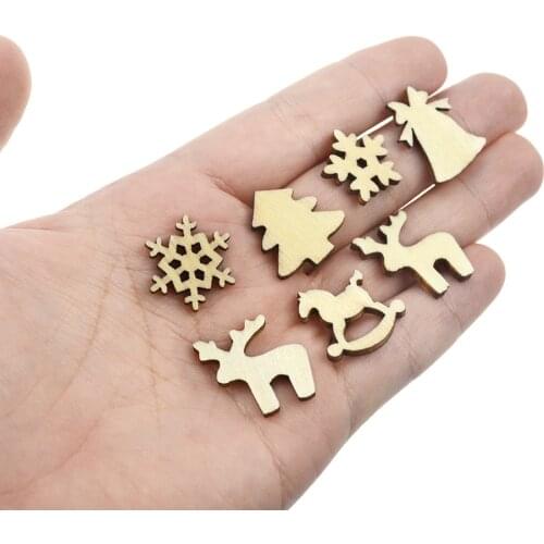 100PCS Christmas Snowflake Christmas Tree Christmas Trojan Horse Elk Wooden Buttons Fit Sewing And Scrapbook DIY