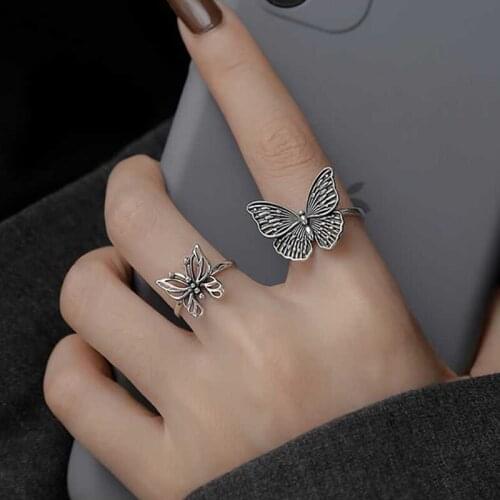 Yungqi Female Gothic Vintage Hollow Butterfly Rings For Women creative Opening Animal Rings Wedding Party Jewelry anillos