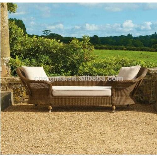 2014 Hot Sale Designed Outdoor Designed Rattan Armed Lounger Daybed